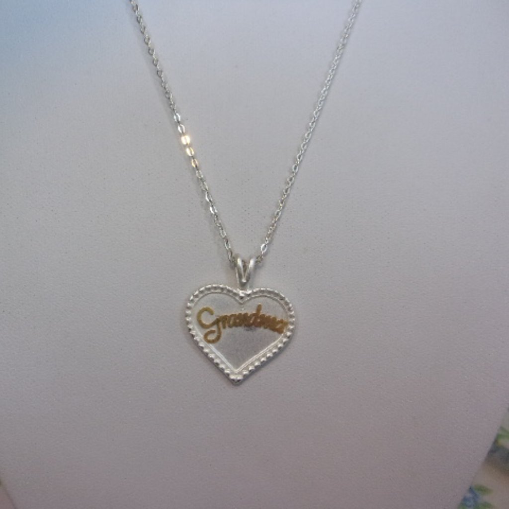 Grandma Heart Silver Tone Pendant Necklace 18 L 12$
